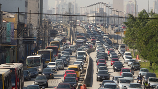 Sao Paulo Traffic Jams Are 112 Miles Long